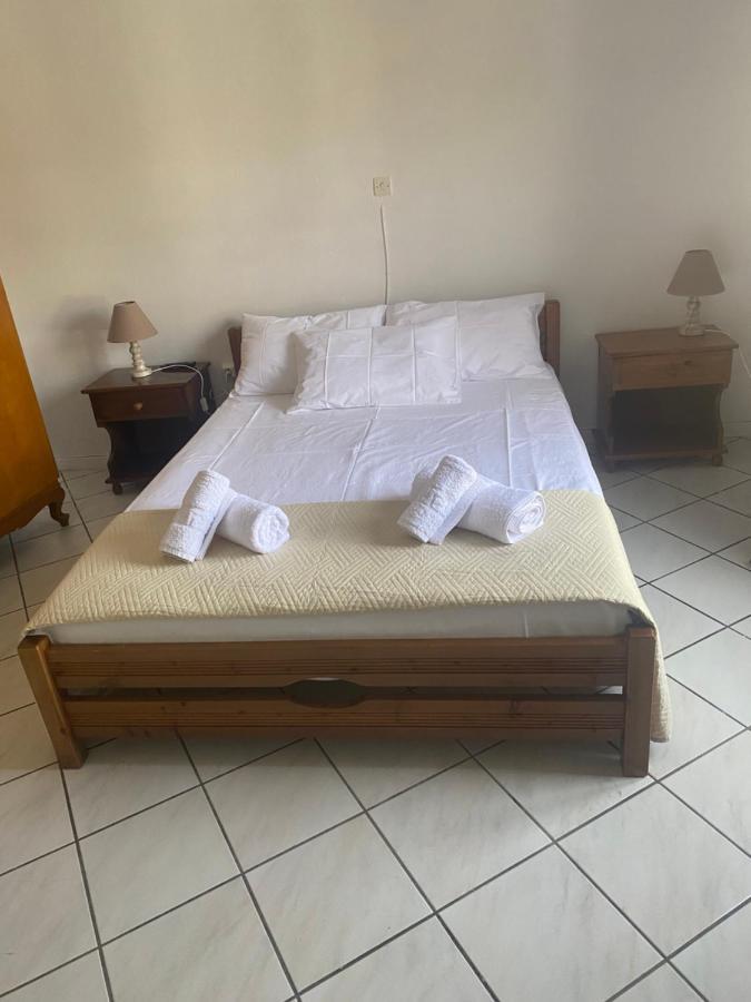 Amnia Apartment Agios Romanos Ngoại thất bức ảnh